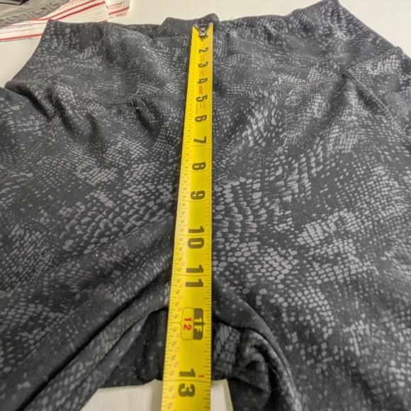 Danskin Women's High Rise Leggings Size L Color Black Gray - Picture 4 of 6